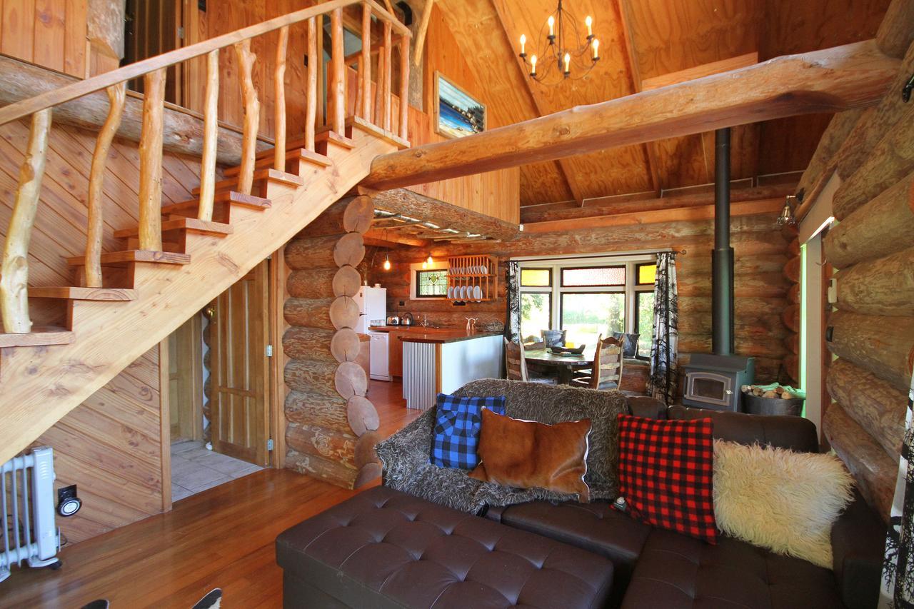 The Log Cabin & Packing Shed Villa Waihi Exteriör bild
